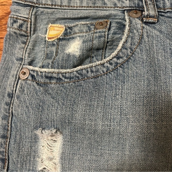 Z Cavaricci Cut Off Grey Denim Jean Shorts Thrashed Holes Ripped 32 in waist - Picture 3 of 10